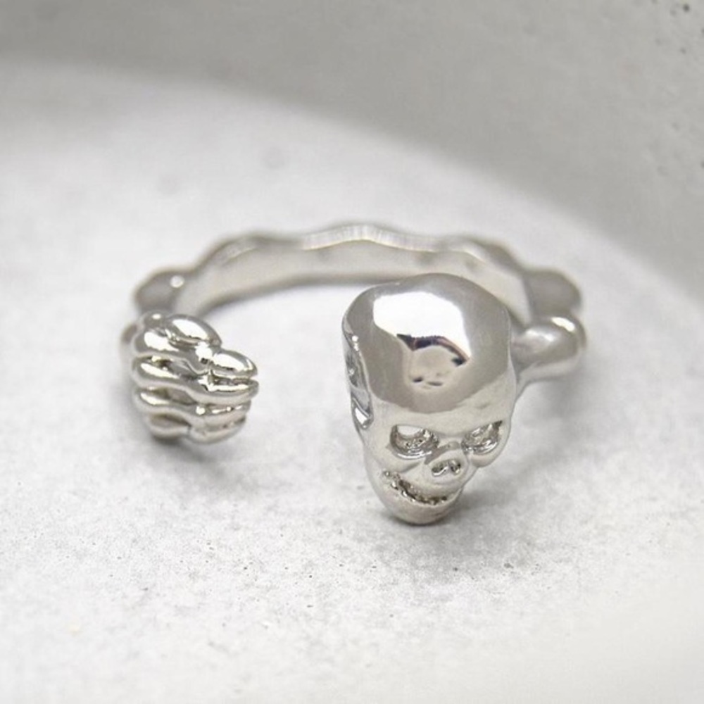 Edgy Skull Ring